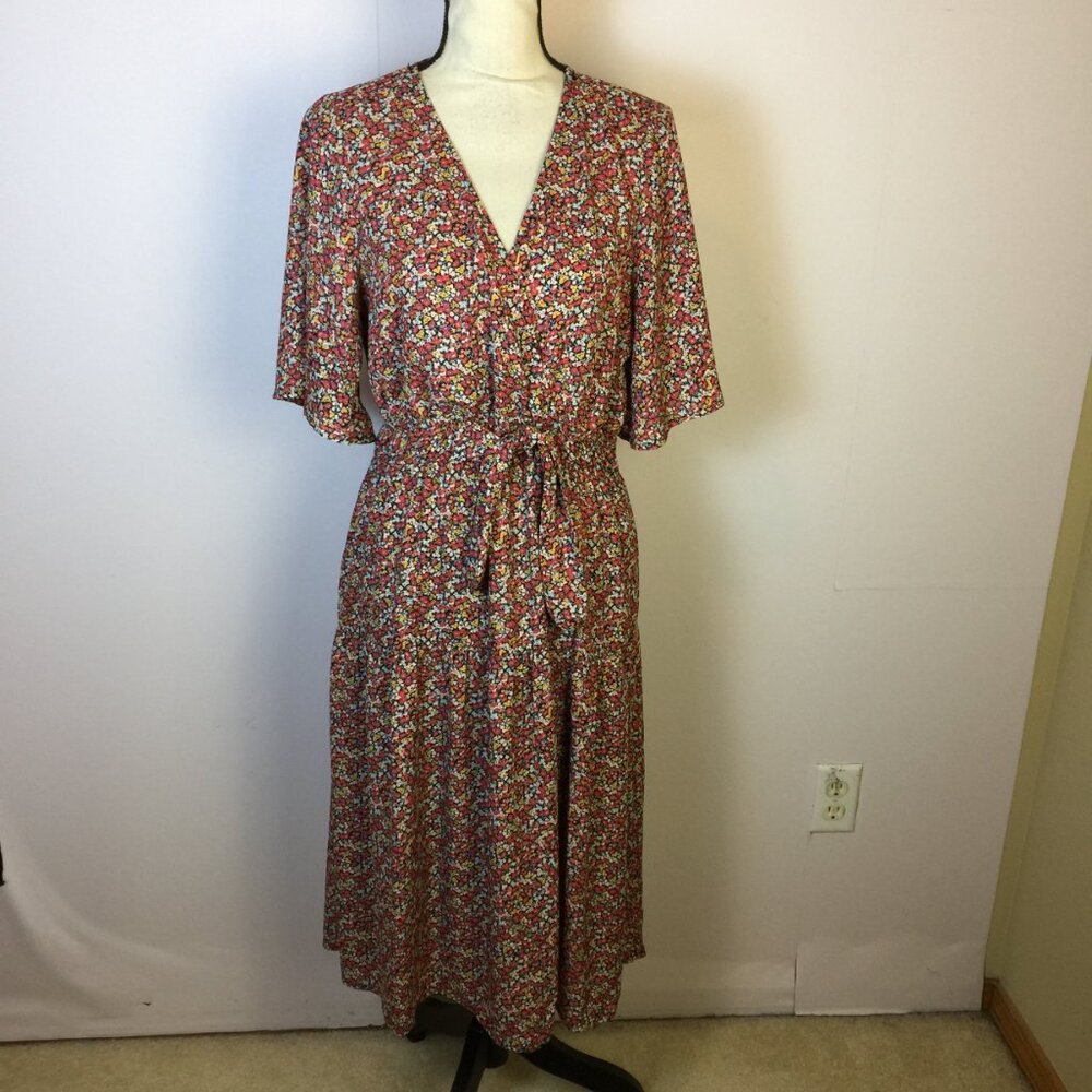 SUPERFOXX A-line Midi Dress Sz M Womans Red Foral Tie Waist Short Sleeve V-neck
